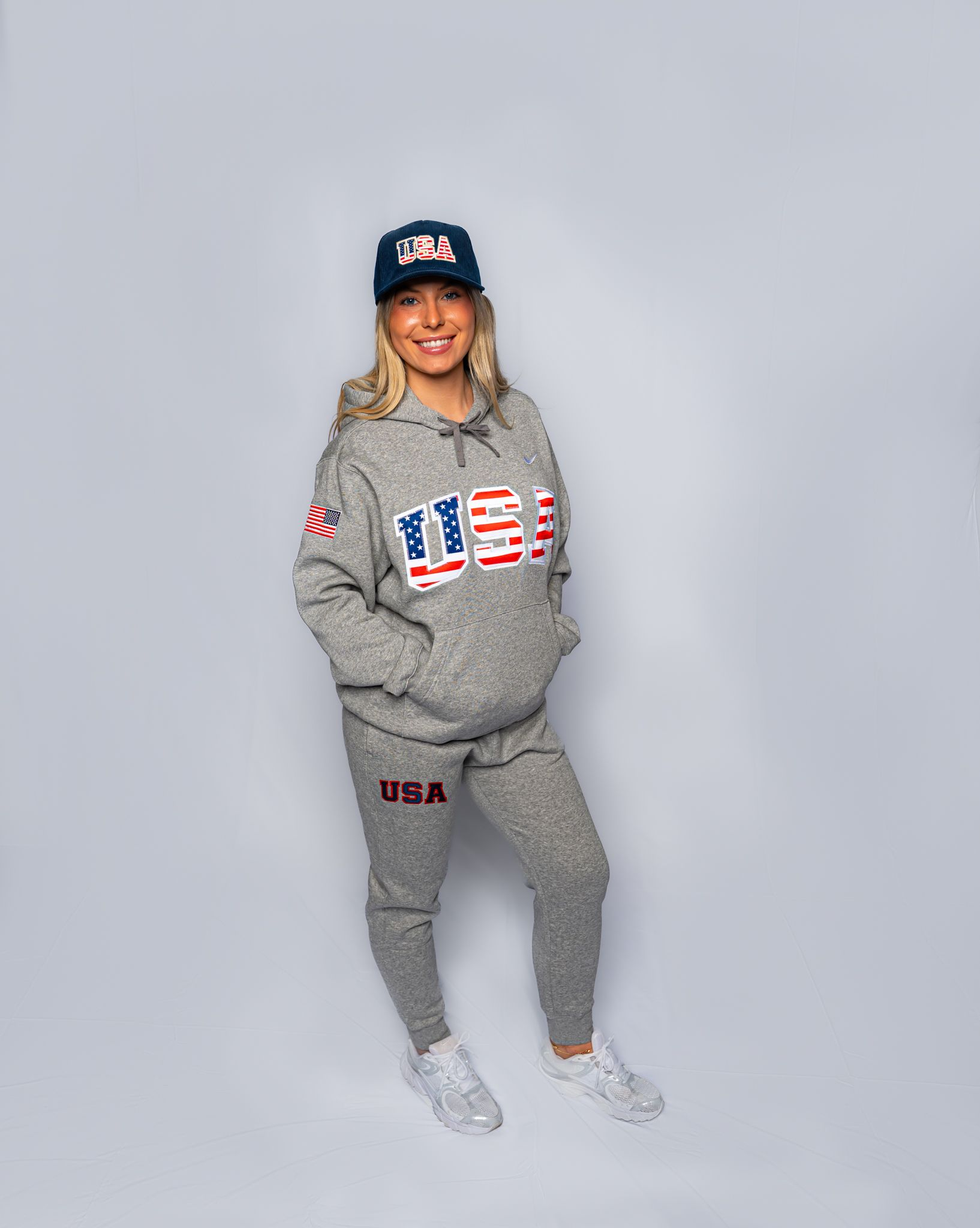 Stars &amp; Stripes Retro Nike Hoodie with Sewn-On USA and Flag